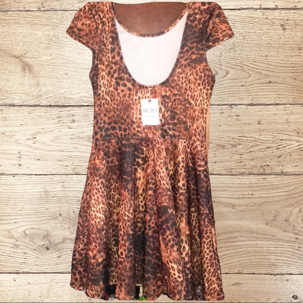 Lovely Miss Selfridge animal print dress, size 10. - Picture 2 of 7